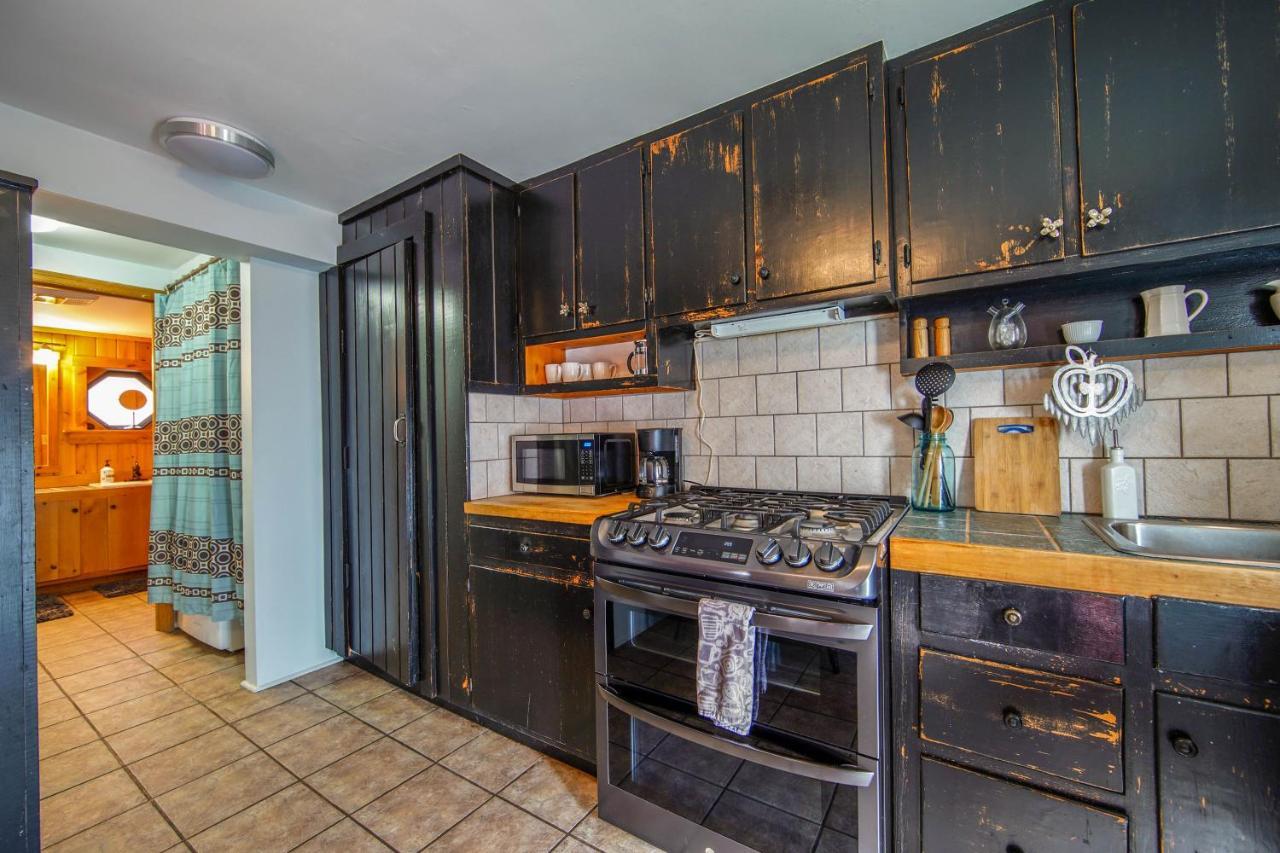 Serene Mountain Getaway, Hot Tub, Sauna, Lake View, Swim, Fish, Hiking, Ev Plugin Villa Boone Exterior photo